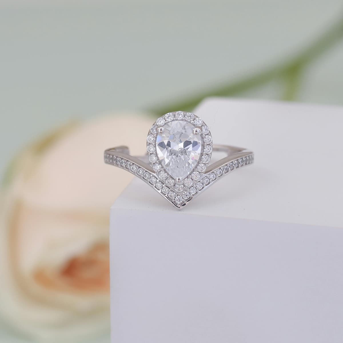 Luxury Rings